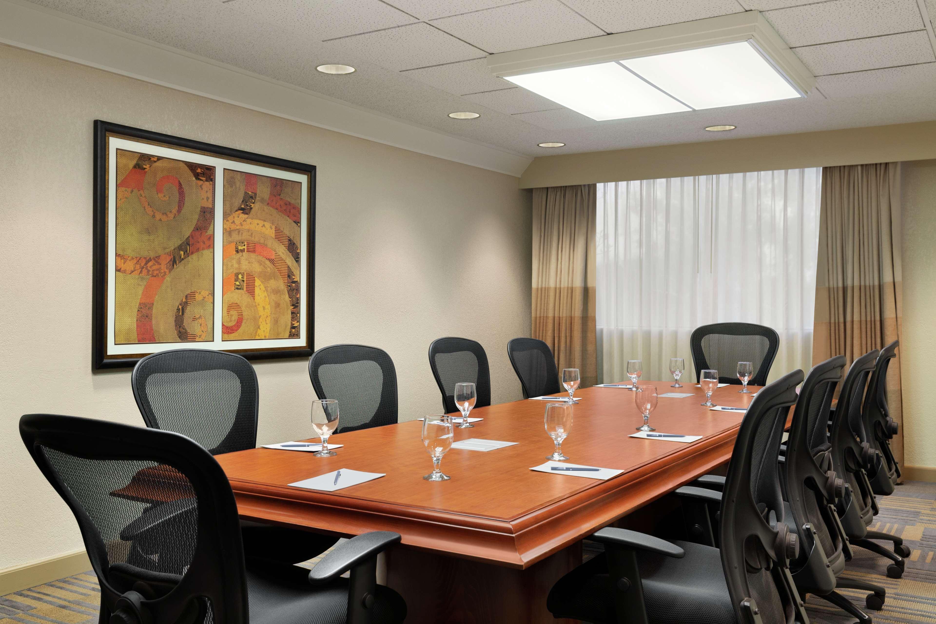 Embassy Suites By Hilton Phoenix Tempe Εξωτερικό φωτογραφία
