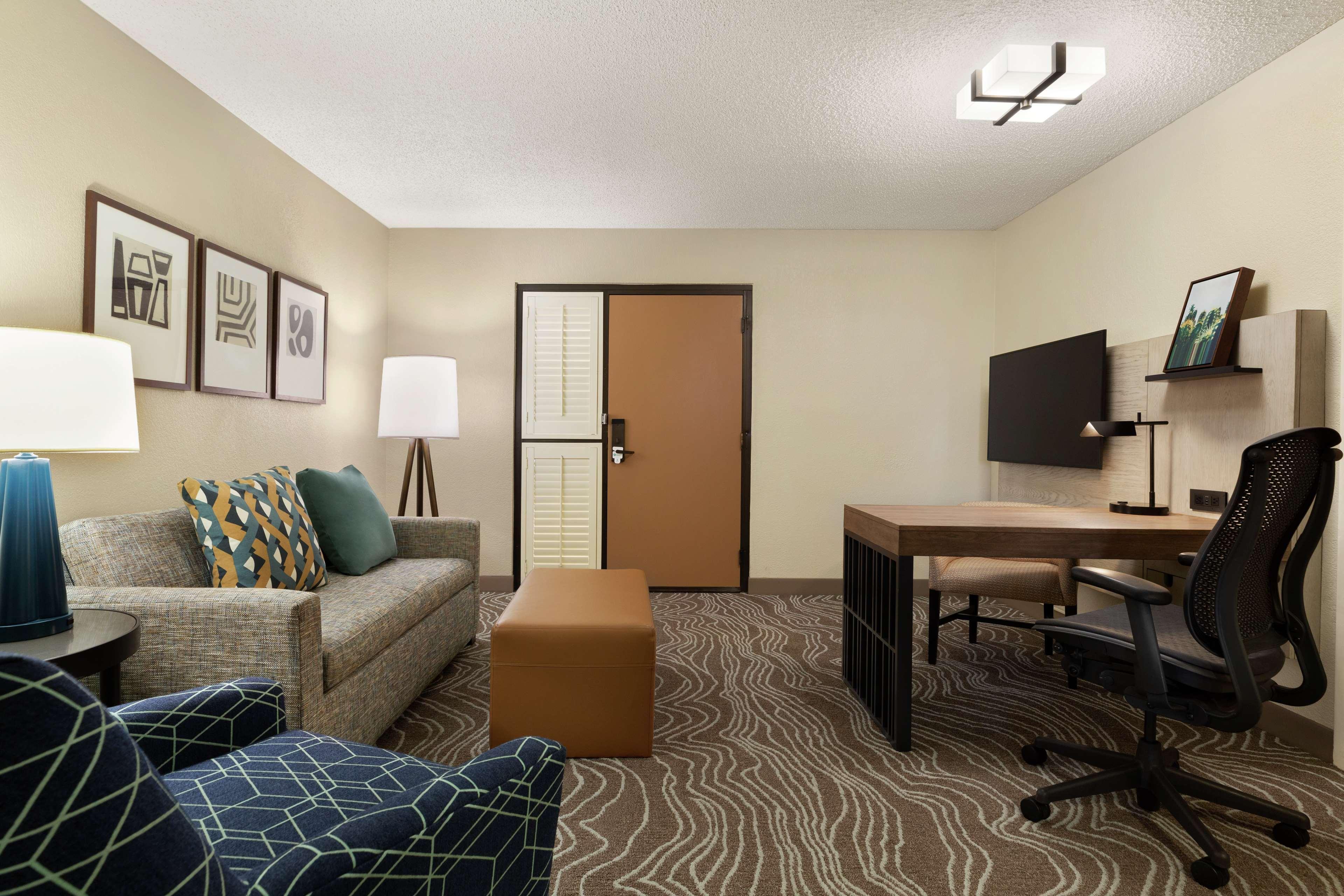 Embassy Suites By Hilton Phoenix Tempe Εξωτερικό φωτογραφία