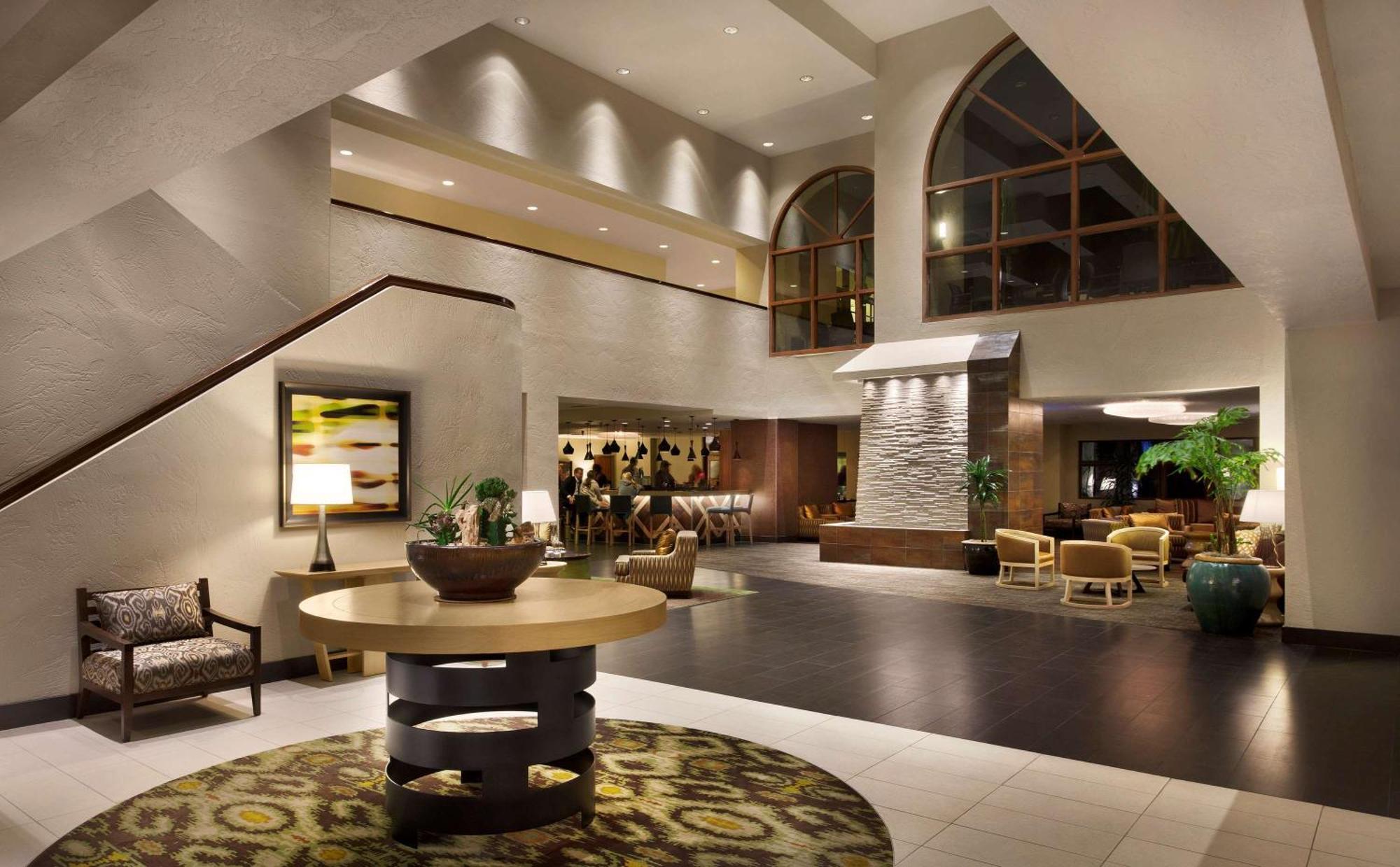 Embassy Suites By Hilton Phoenix Tempe Εξωτερικό φωτογραφία
