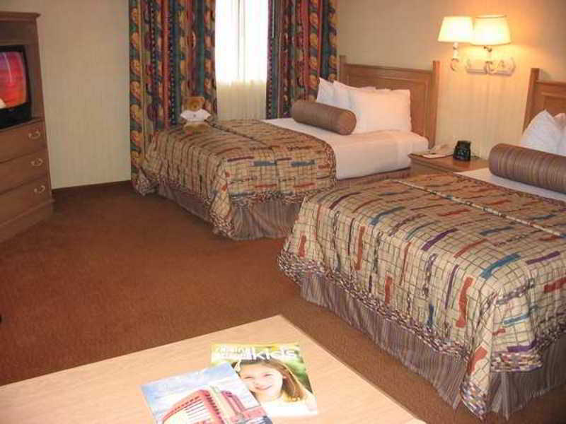 Embassy Suites By Hilton Phoenix Tempe Εξωτερικό φωτογραφία